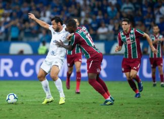 EMPATE AUMENTA DESESPERO E PERMANÊNCIA DO CRUZEIRO NA ZONA DO REBAIXAMENTO.