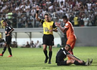 ATLETICO TROPEÇA NA RETRANCA DO COIMBRA