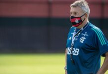 Após sofrer duas goleadas, Flamengo demite técnico Domènec Torrent